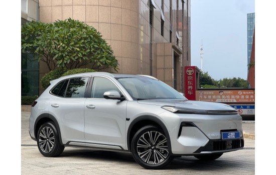 Geely Starship 7 EM-i, 200км Starship, 2025, модель 2026 года, пробег 2,4 тысячи км